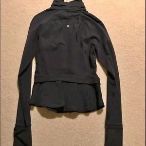 Lululemon Jacket - Like New - Size 4